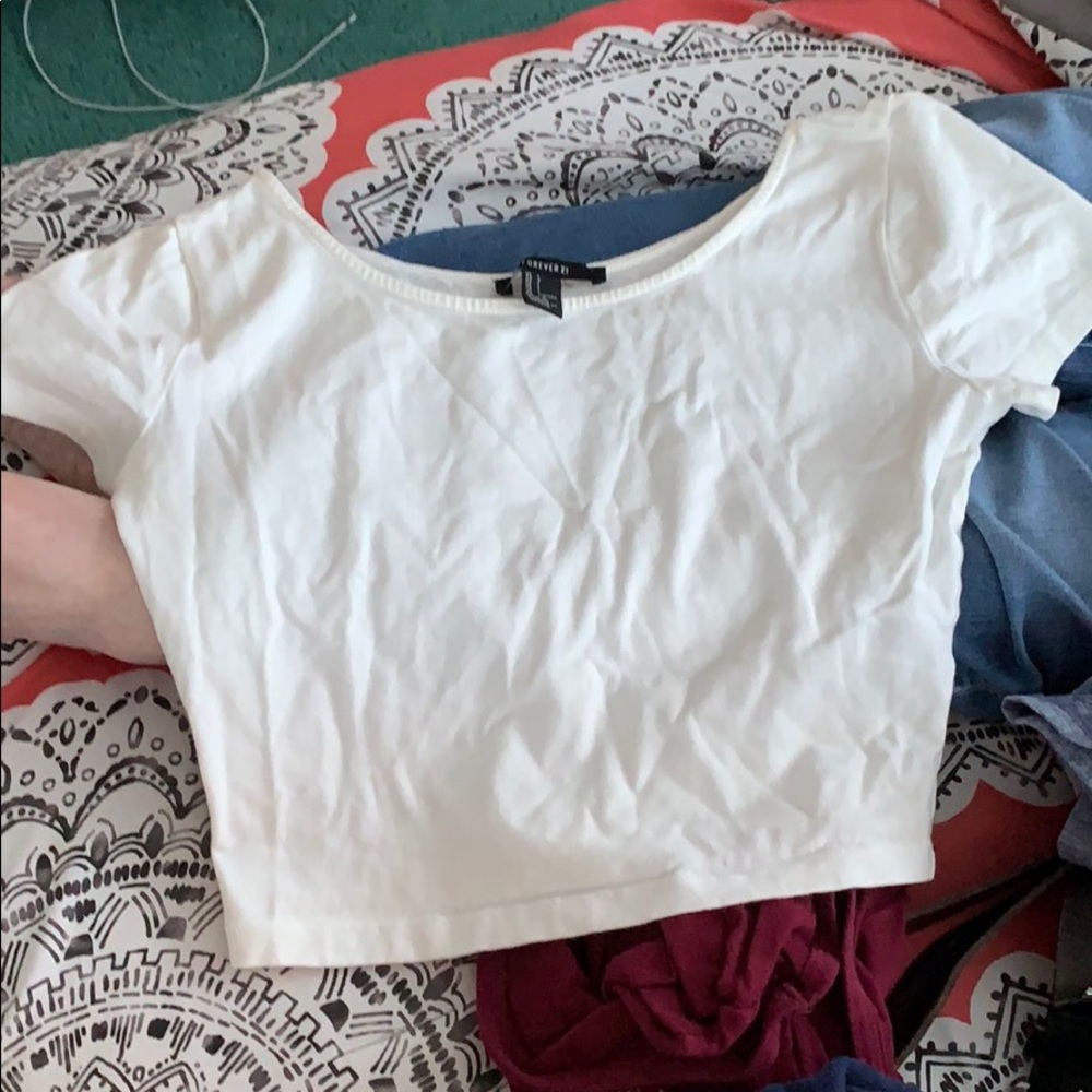 Crop top